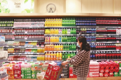 可乐的百货店铺品牌，多元化与市场竞争的佼佼者