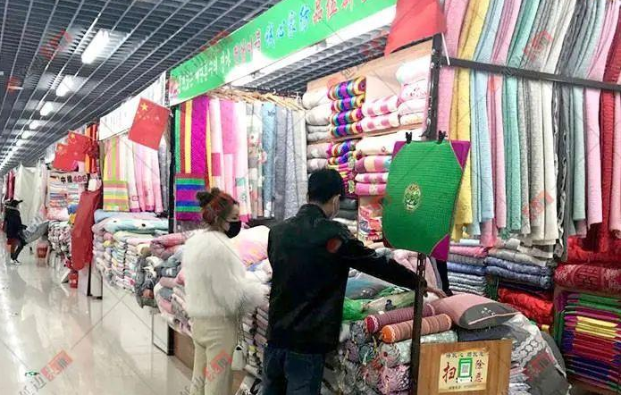 凯里百货批发市场布料，繁荣的交易中心与多彩的材料世界