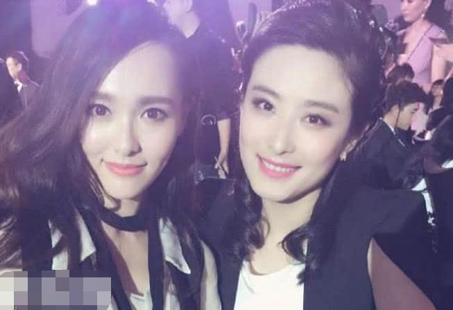 经典老歌中的幸福爱河与十六步舞曲