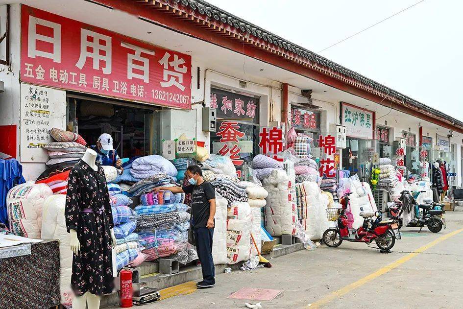 姜堰日化百货批发市场的繁荣与发展